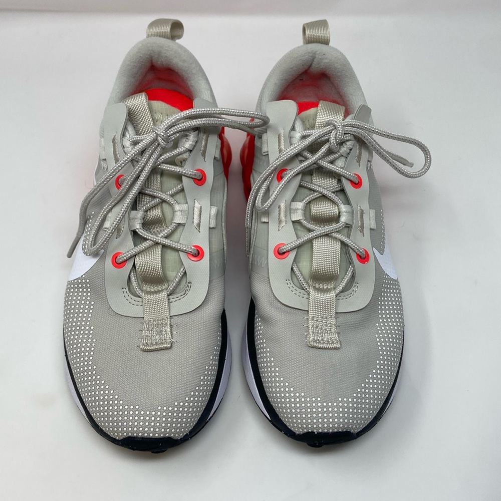 Nike Air Max Ladies Size 8